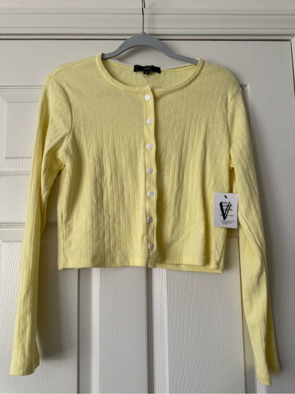NWT Vibe Pale Butter Yellow Ribbed Button-Up Cropped Cardigan
